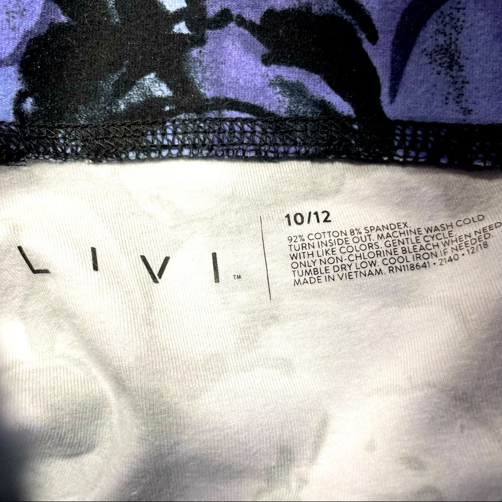 Livi NWT Purple Black Crop Leggings Sz 10-12 Lane Bryant - Picture 7 of 7